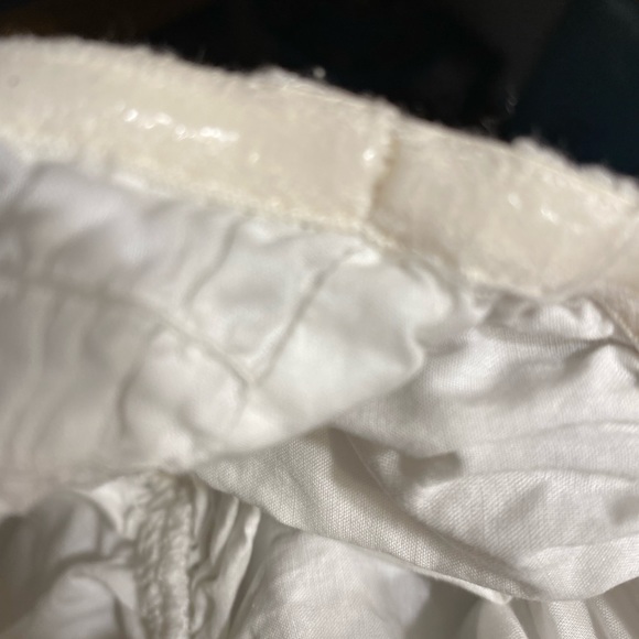 Moda International - Picture 7 of 8